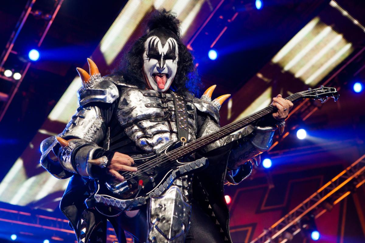 kiss-gene-simmons