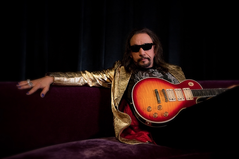Ace_Frehley_Press001557db1