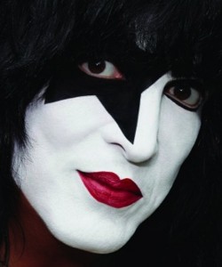 Paul-Stanley-close-up