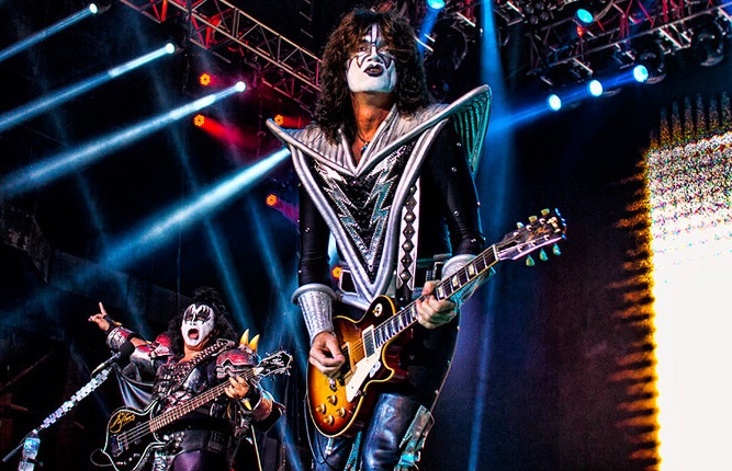 Tommy Thayer 02 011015